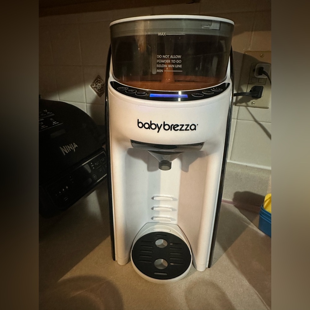 Baby Brezza Formula Dispenser